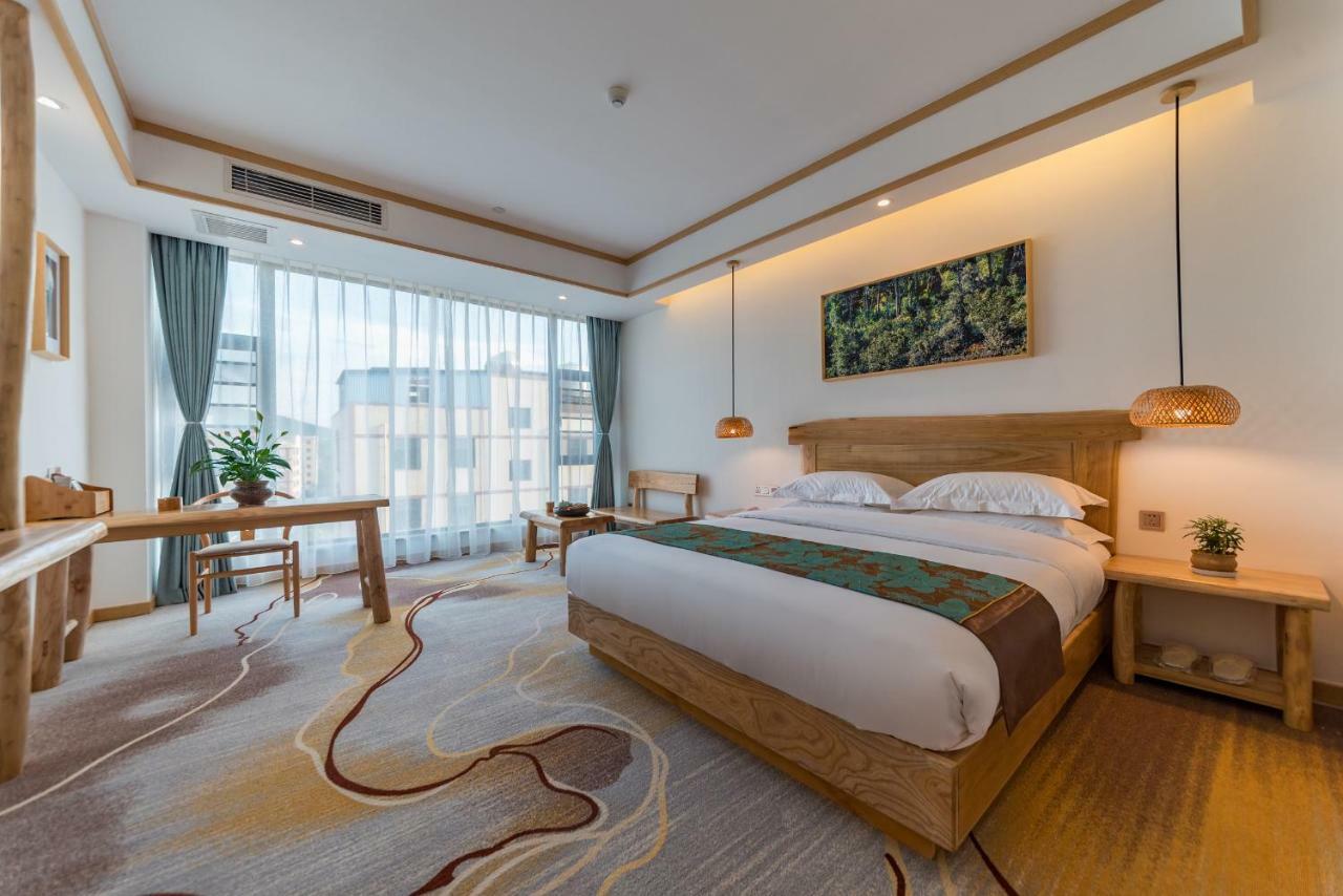 Yunxianju Tea Culture Theme Hotel 昆明 エクステリア 写真
