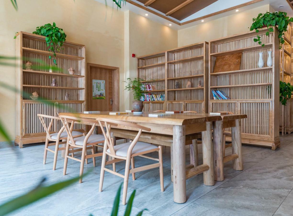 Yunxianju Tea Culture Theme Hotel 昆明 エクステリア 写真