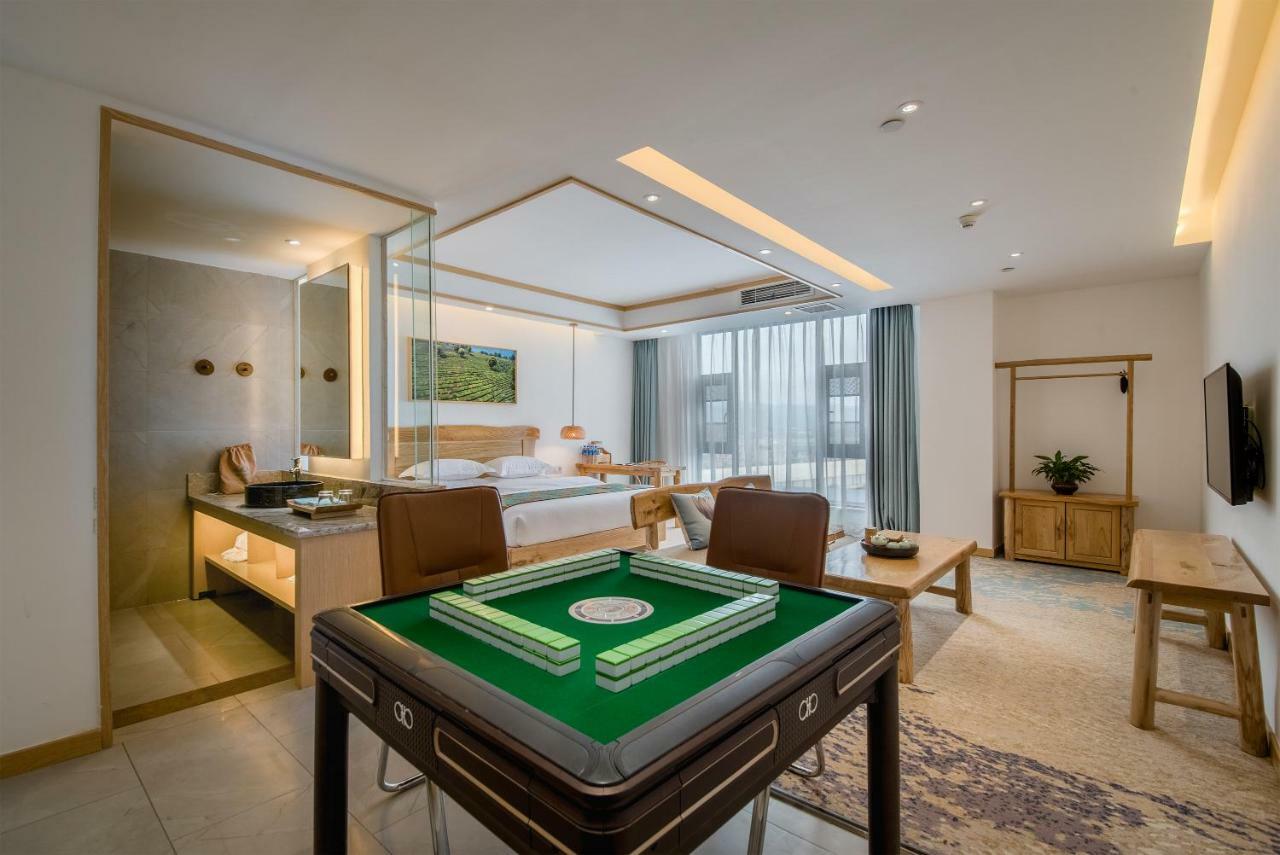 Yunxianju Tea Culture Theme Hotel 昆明 エクステリア 写真