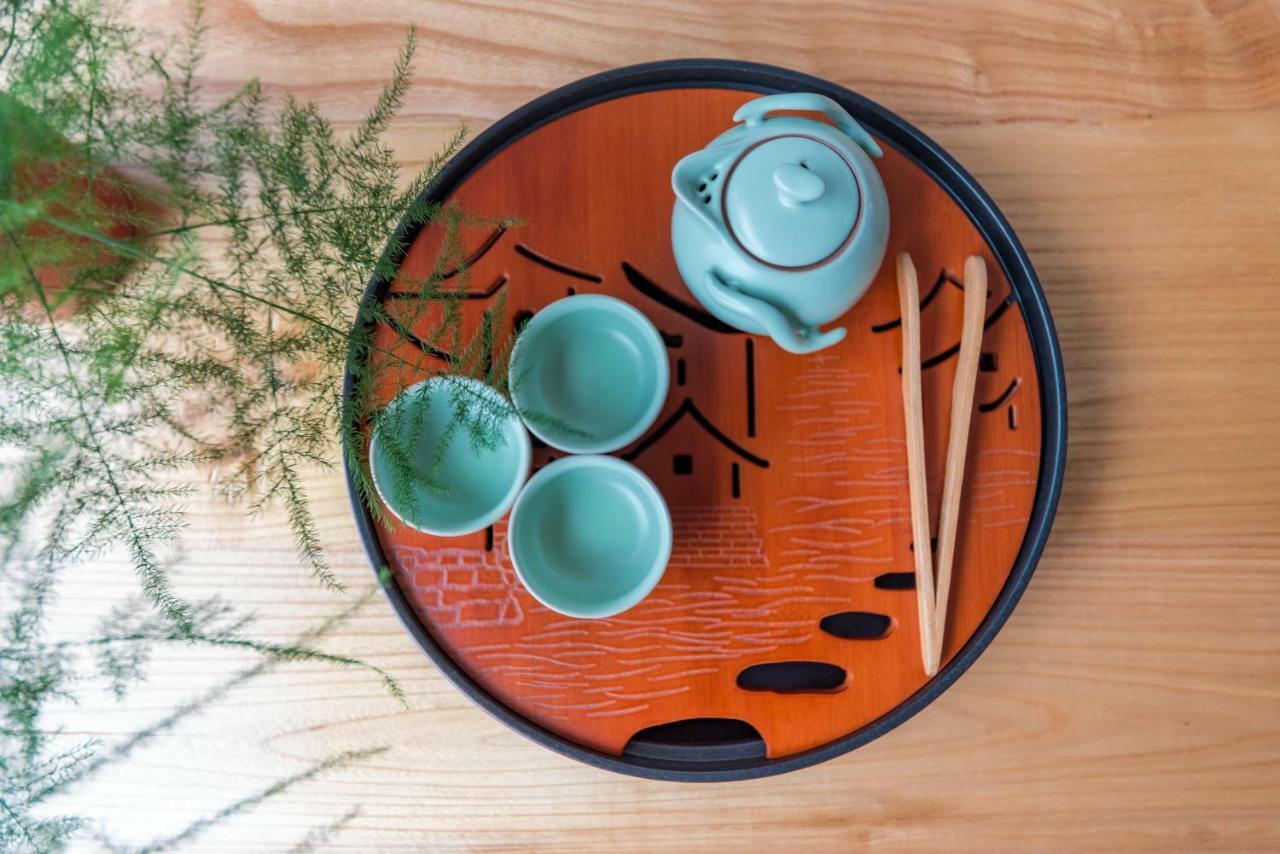 Yunxianju Tea Culture Theme Hotel 昆明 エクステリア 写真